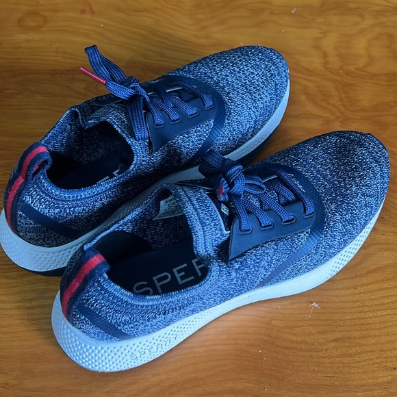 Sperry Women’s sneaker US 8 - Picture 4 of 7